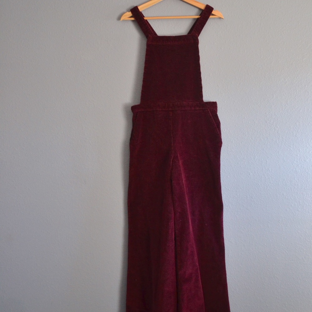 Xhilaration | Wide Leg Burgundy Corduroy Overalls Sz M